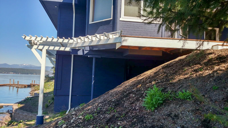 Lakeside pergola deck in Coeur d'Alene, Idaho